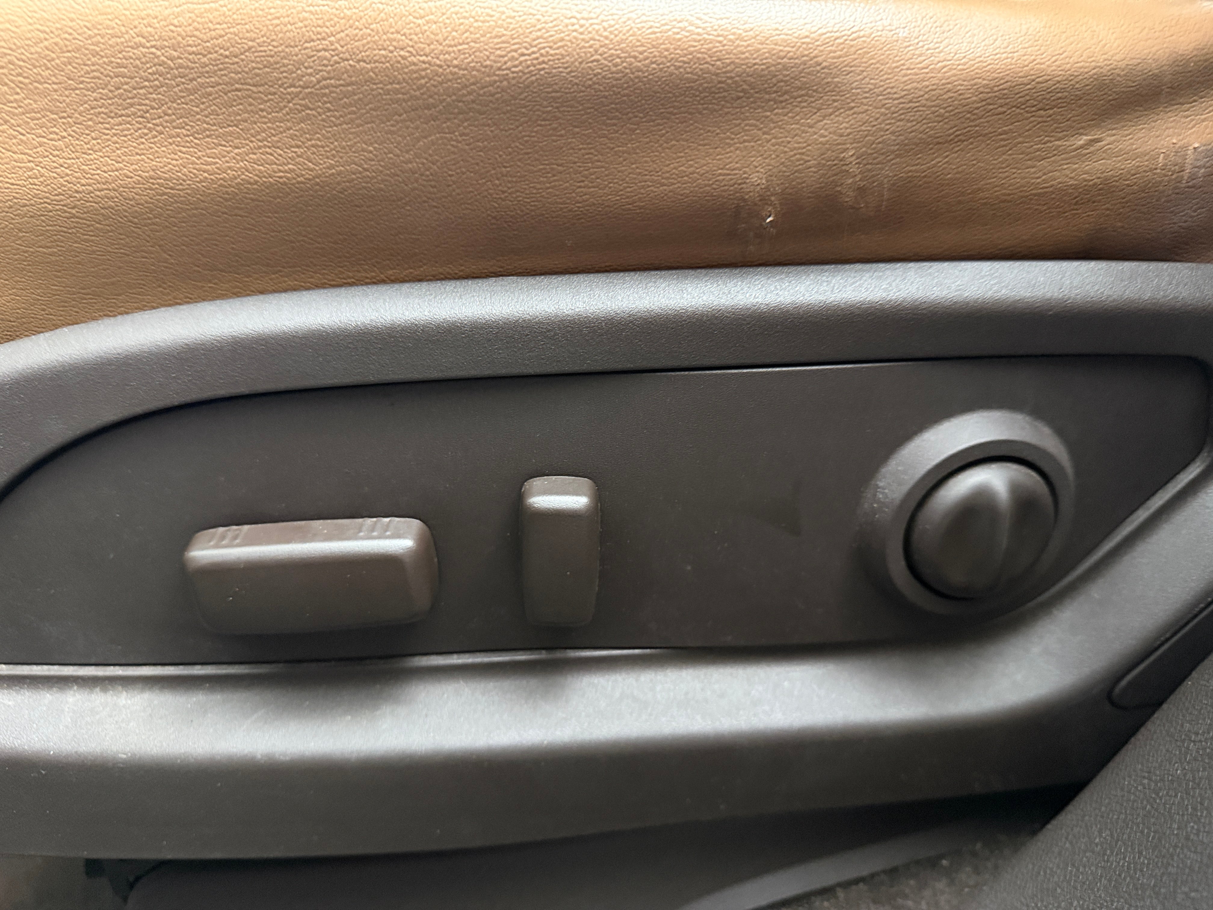 2015 Buick Enclave Premium - Photo 24