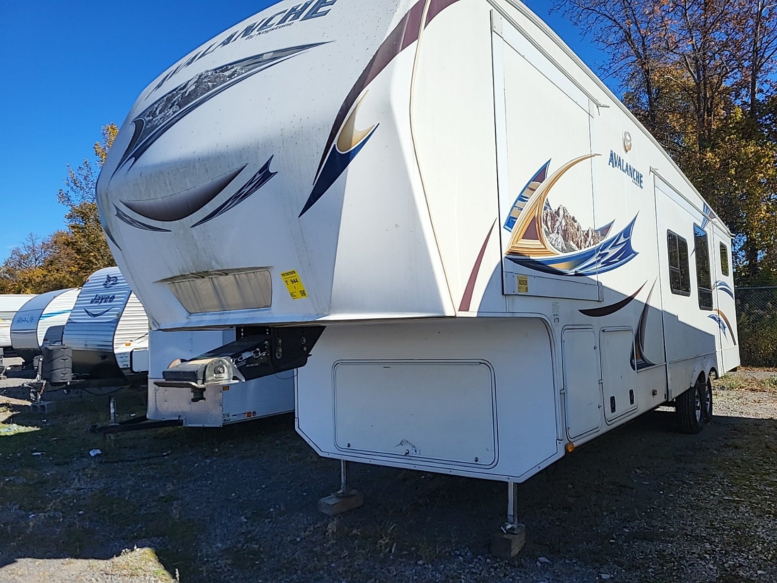 2012 Keystone Avalanche 341tg
