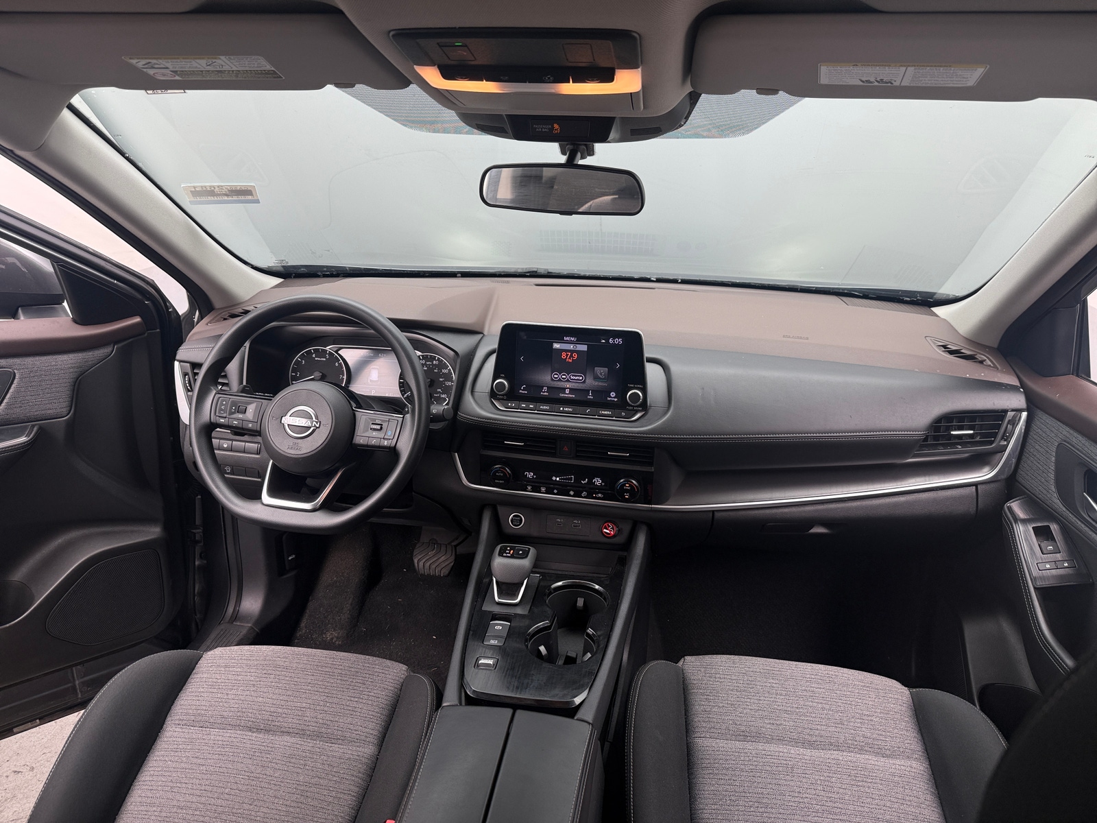 Thumbnail: 2023 Nissan Rogue - 3