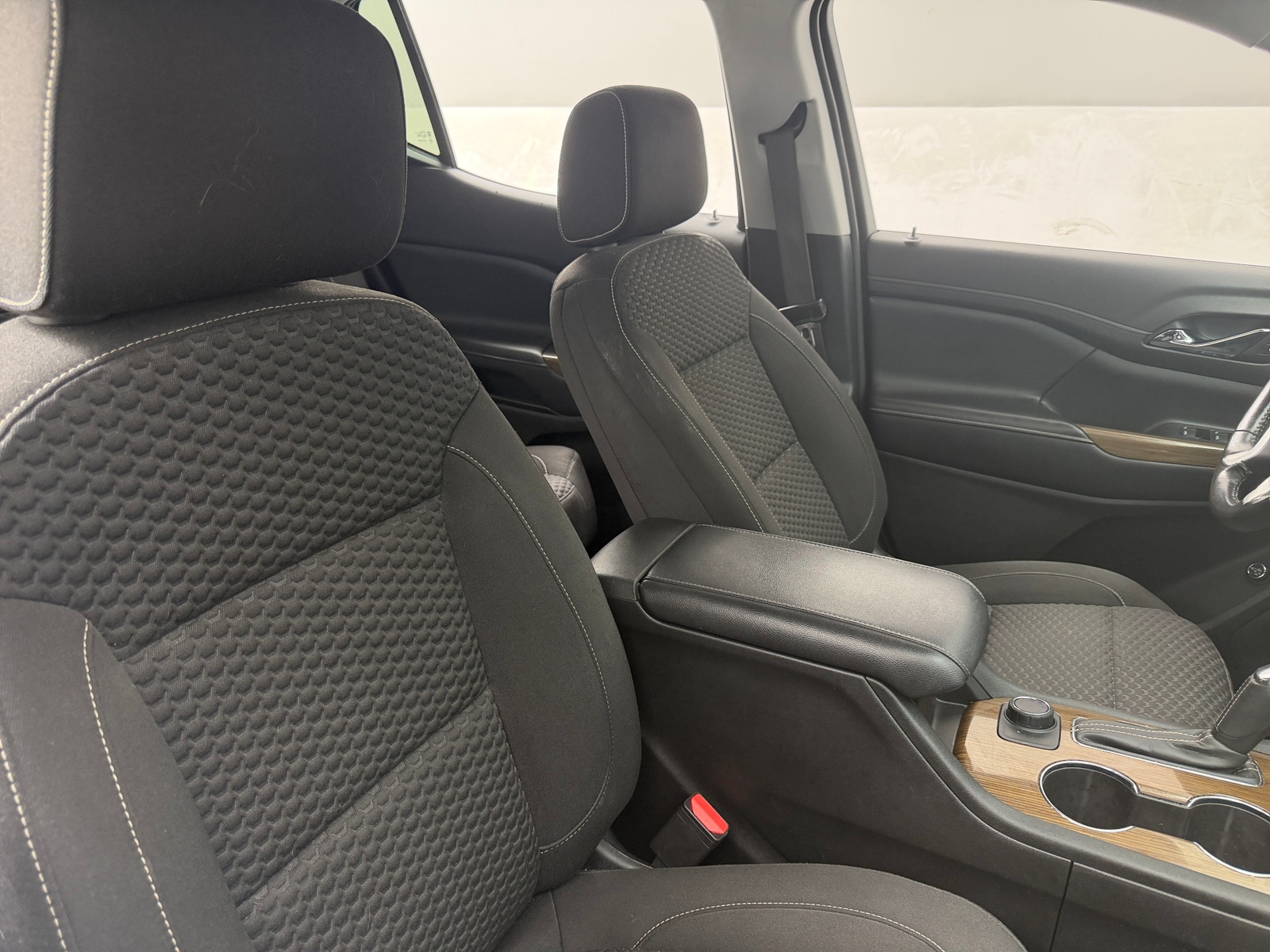 Thumbnail: 2019 GMC Acadia - 2