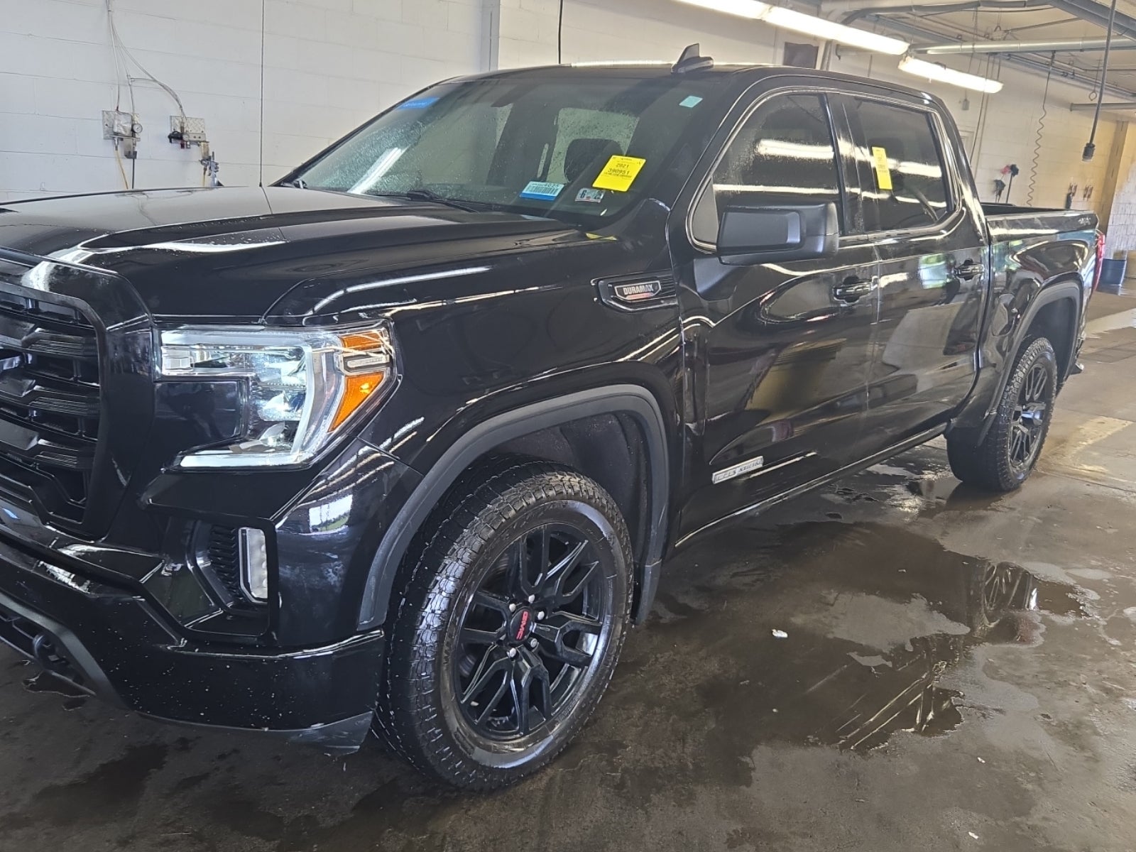 2021 GMC Sierra 1500 4WD Crew Cab 147" Elevation W/3sb
