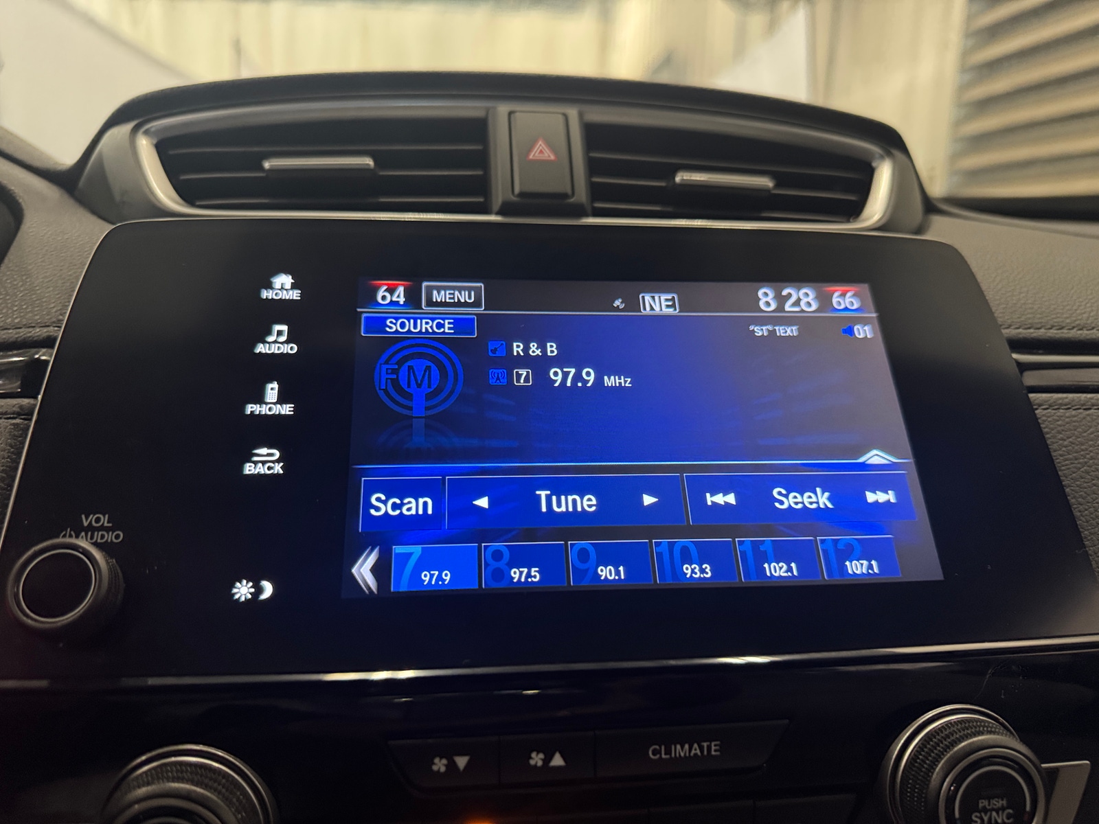 Thumbnail: 2017 Honda CR-V - 3
