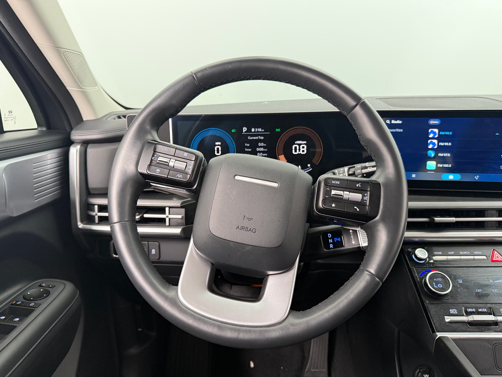 Thumbnail: 2026 Hyundai Santa Fe - 4