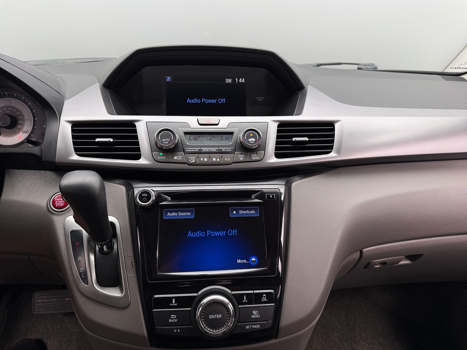 Thumbnail: 2014 Honda Odyssey - 4