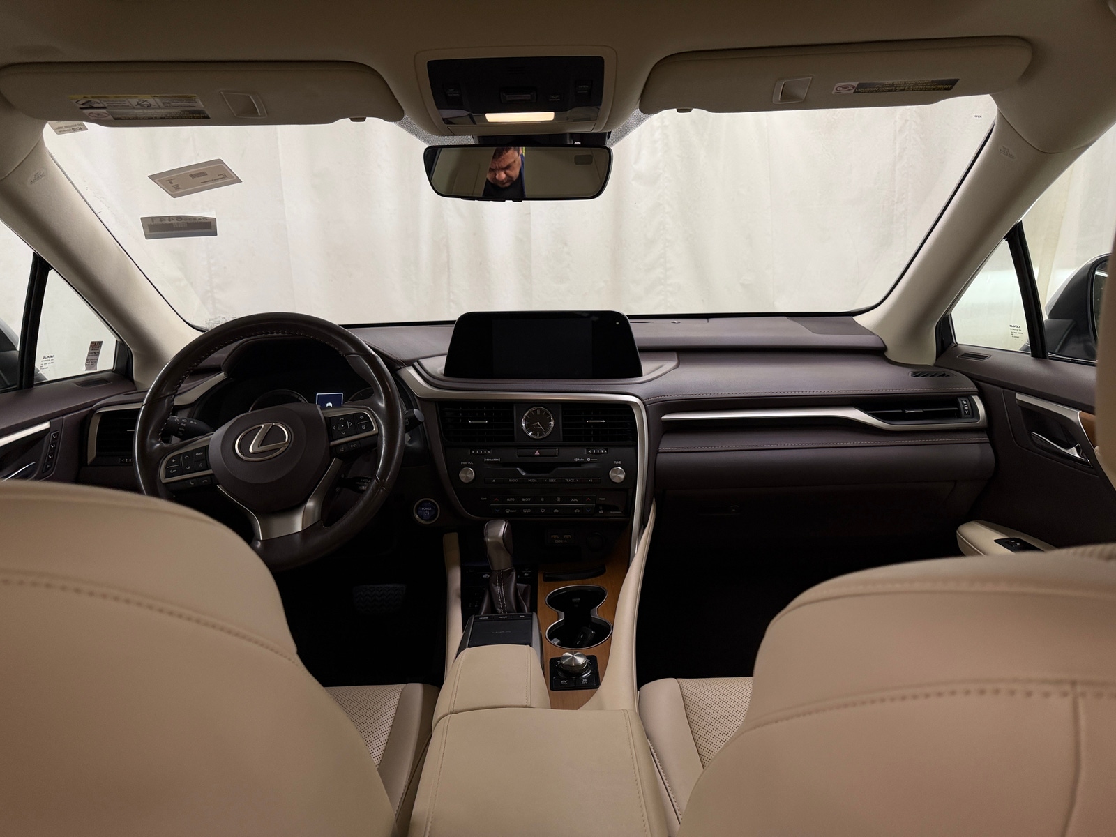 Thumbnail: 2020 Lexus RX - 3