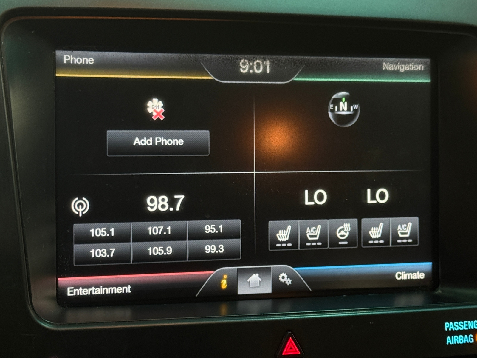 Thumbnail: 2015 Ford Explorer - 3