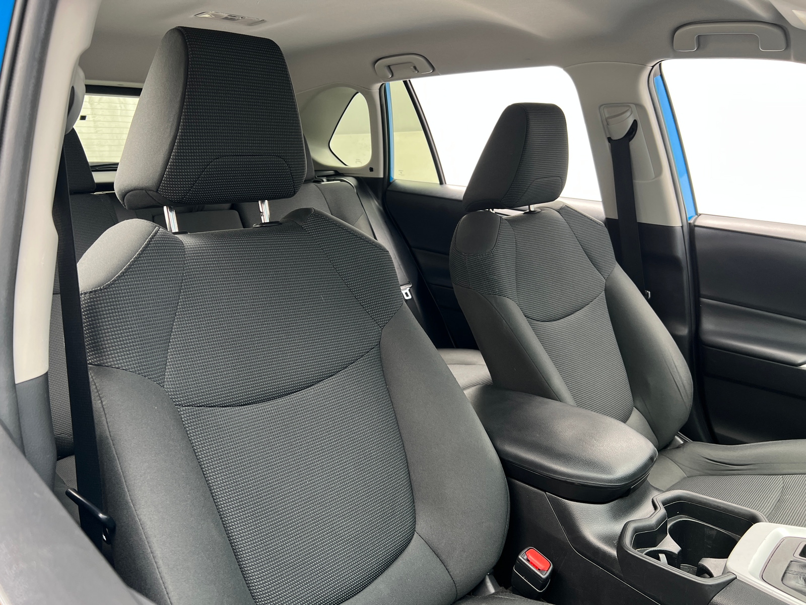Thumbnail: 2020 Toyota RAV4 - 2