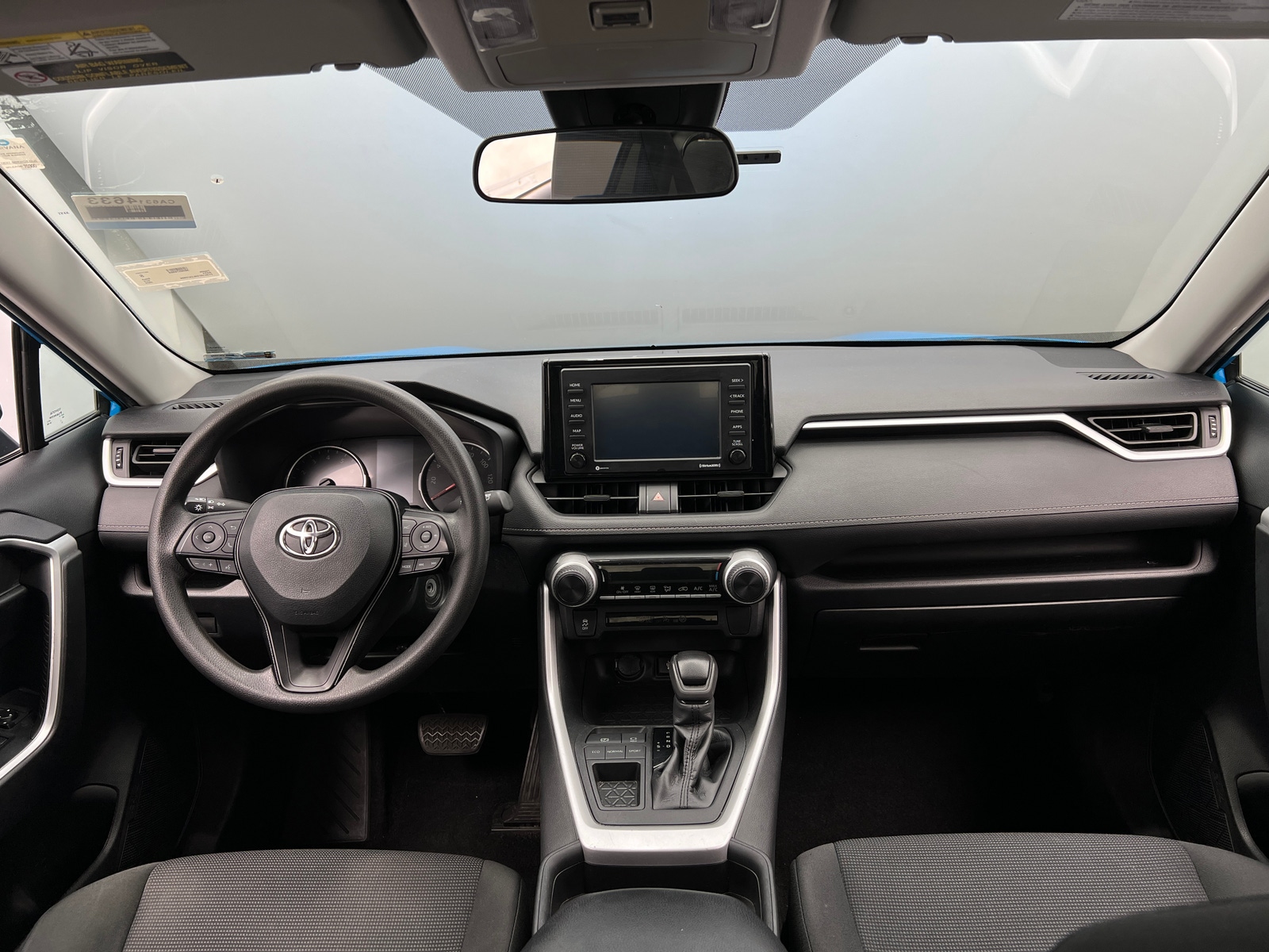 Thumbnail: 2020 Toyota RAV4 - 3