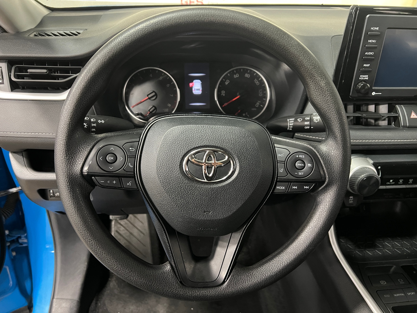 Thumbnail: 2020 Toyota RAV4 - 5