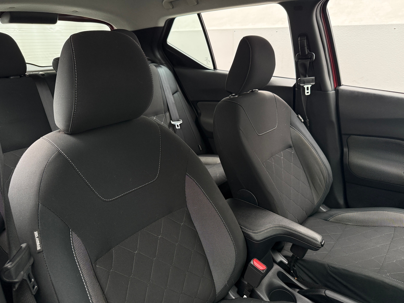 Thumbnail: 2020 Nissan Kicks - 2