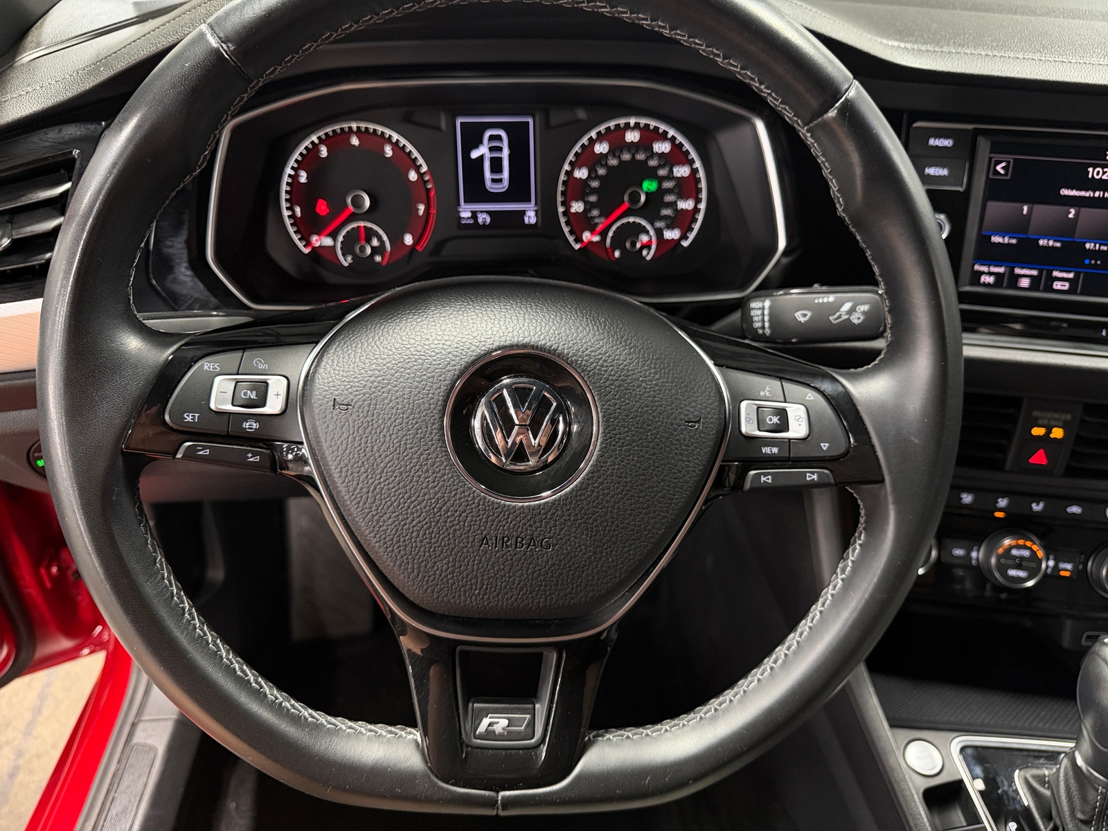 Thumbnail: 2019 Volkswagen Jetta - 4