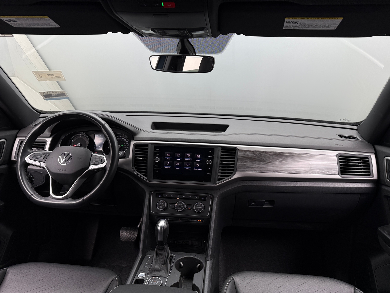 Thumbnail: 2020 Volkswagen Atlas - 3