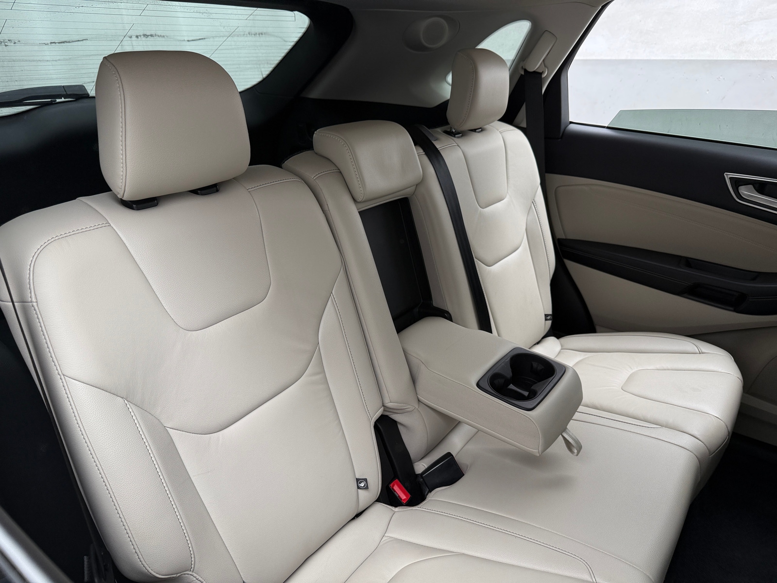 Thumbnail: 2022 Ford Edge - 5