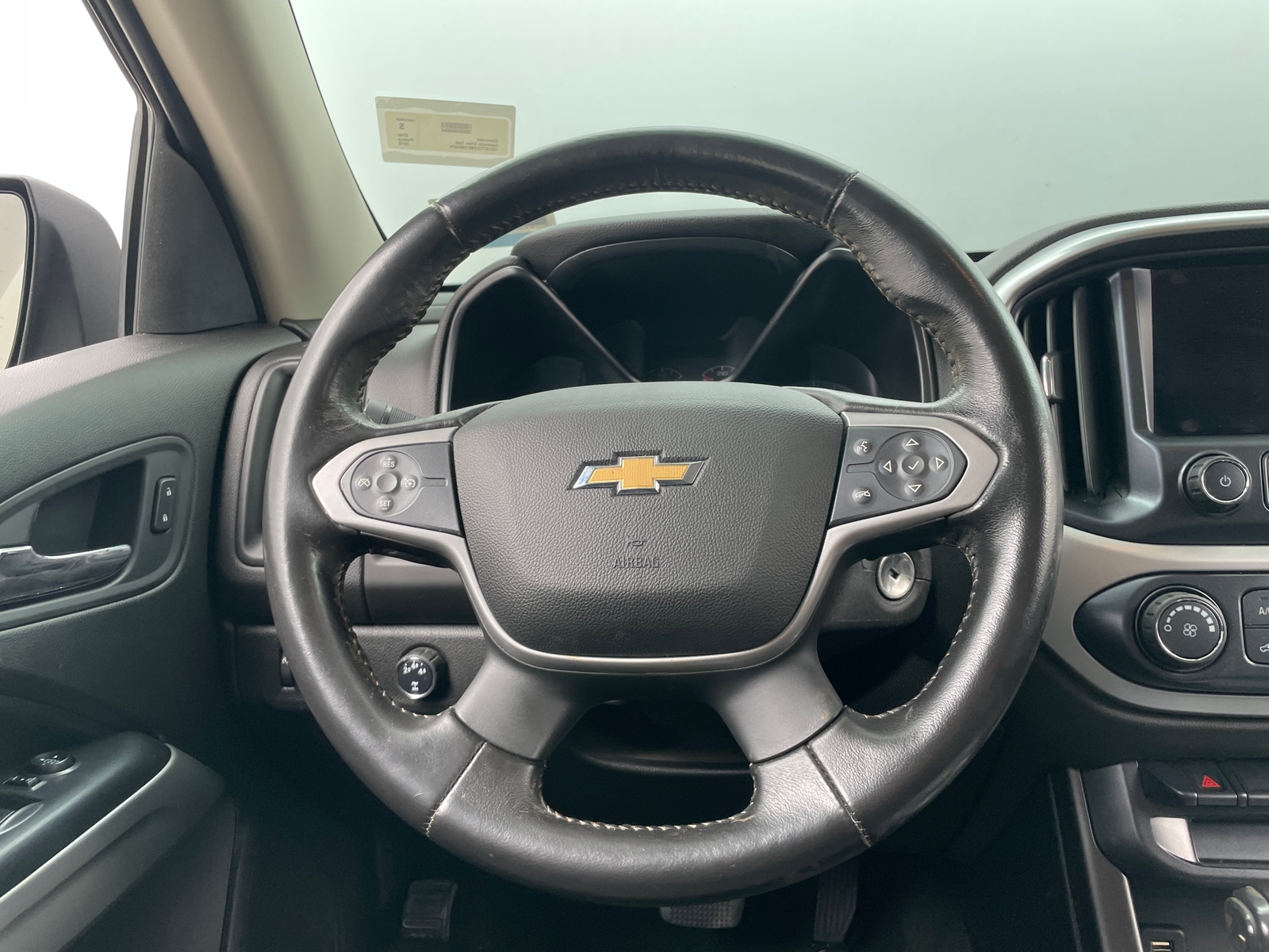 Thumbnail: 2016 Chevrolet Colorado - 5