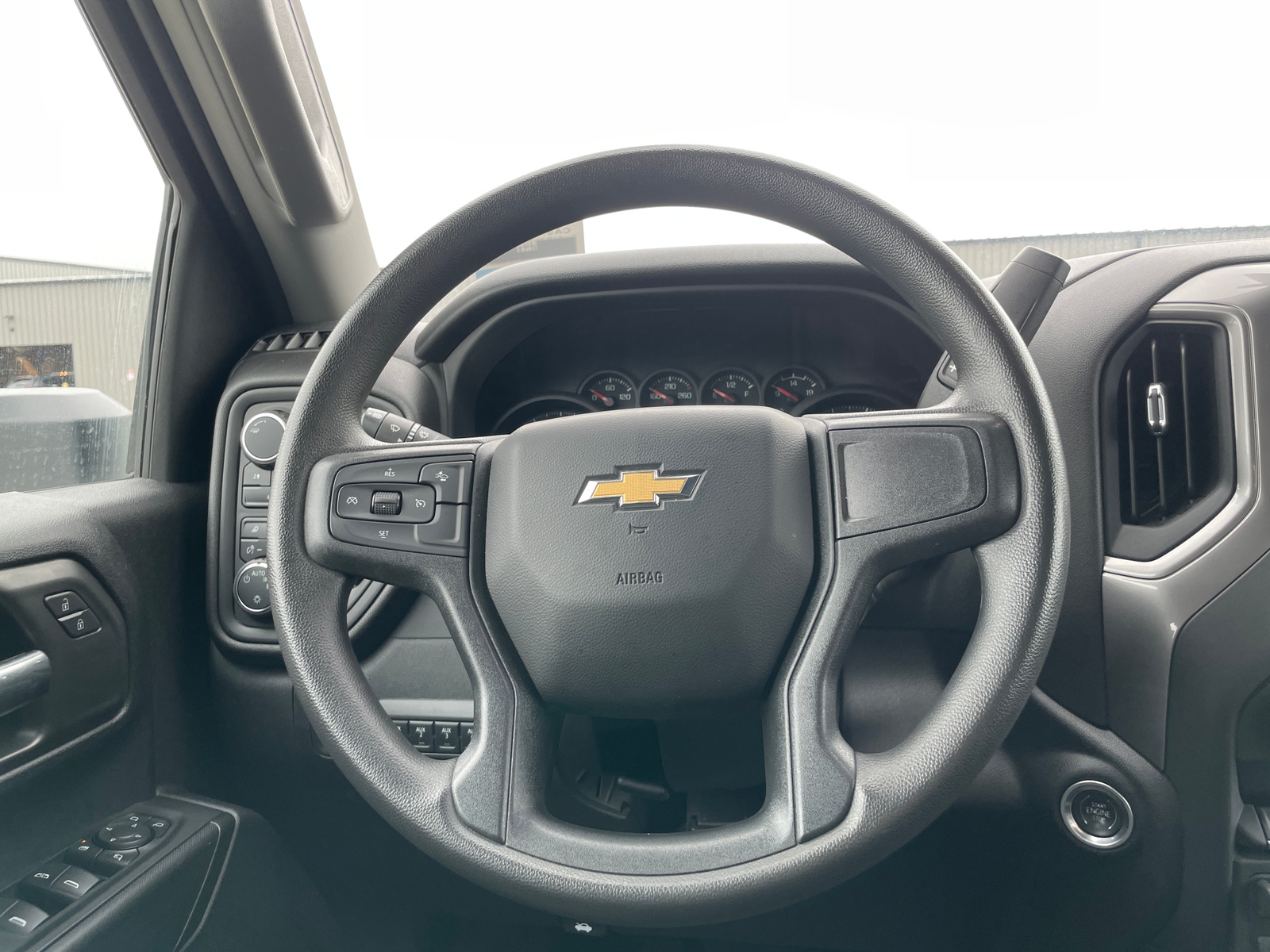 Thumbnail: 2024 Chevrolet Silverado 2500 - 4