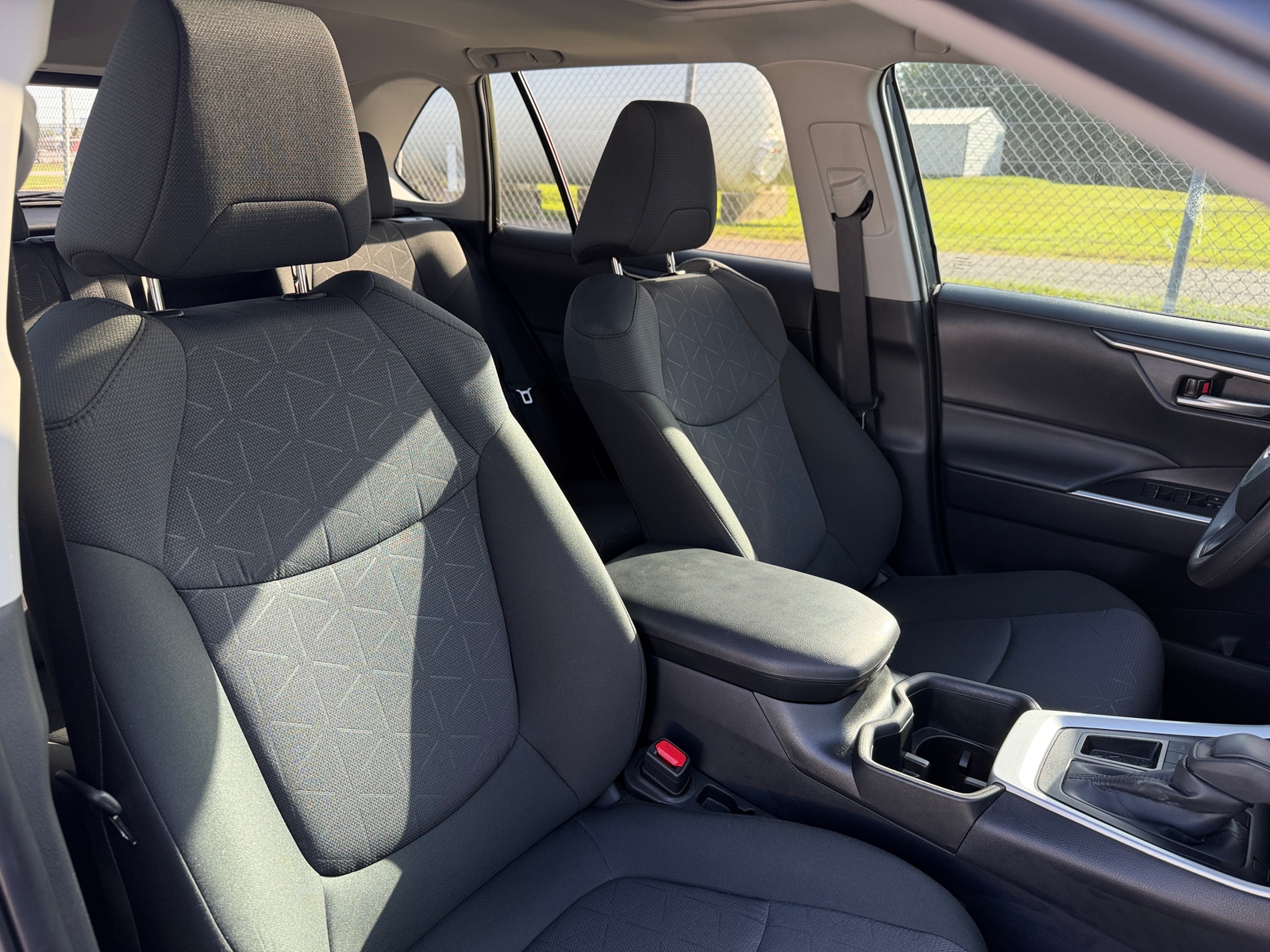 Thumbnail: 2024 Toyota RAV4 - 2