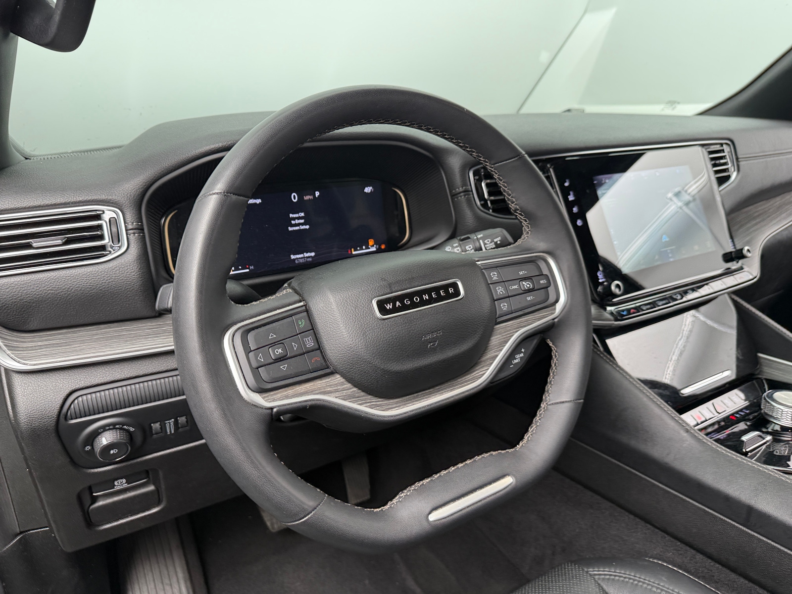 Thumbnail: 2024 Jeep Wagoneer - 4