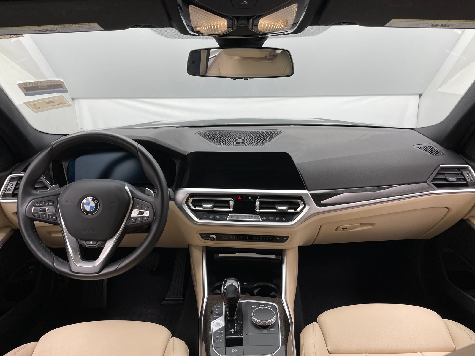 Thumbnail: 2021 BMW 3 Series - 2