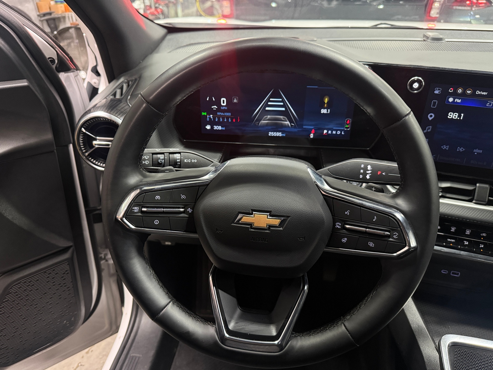 Thumbnail: 2025 Chevrolet Equinox - 5