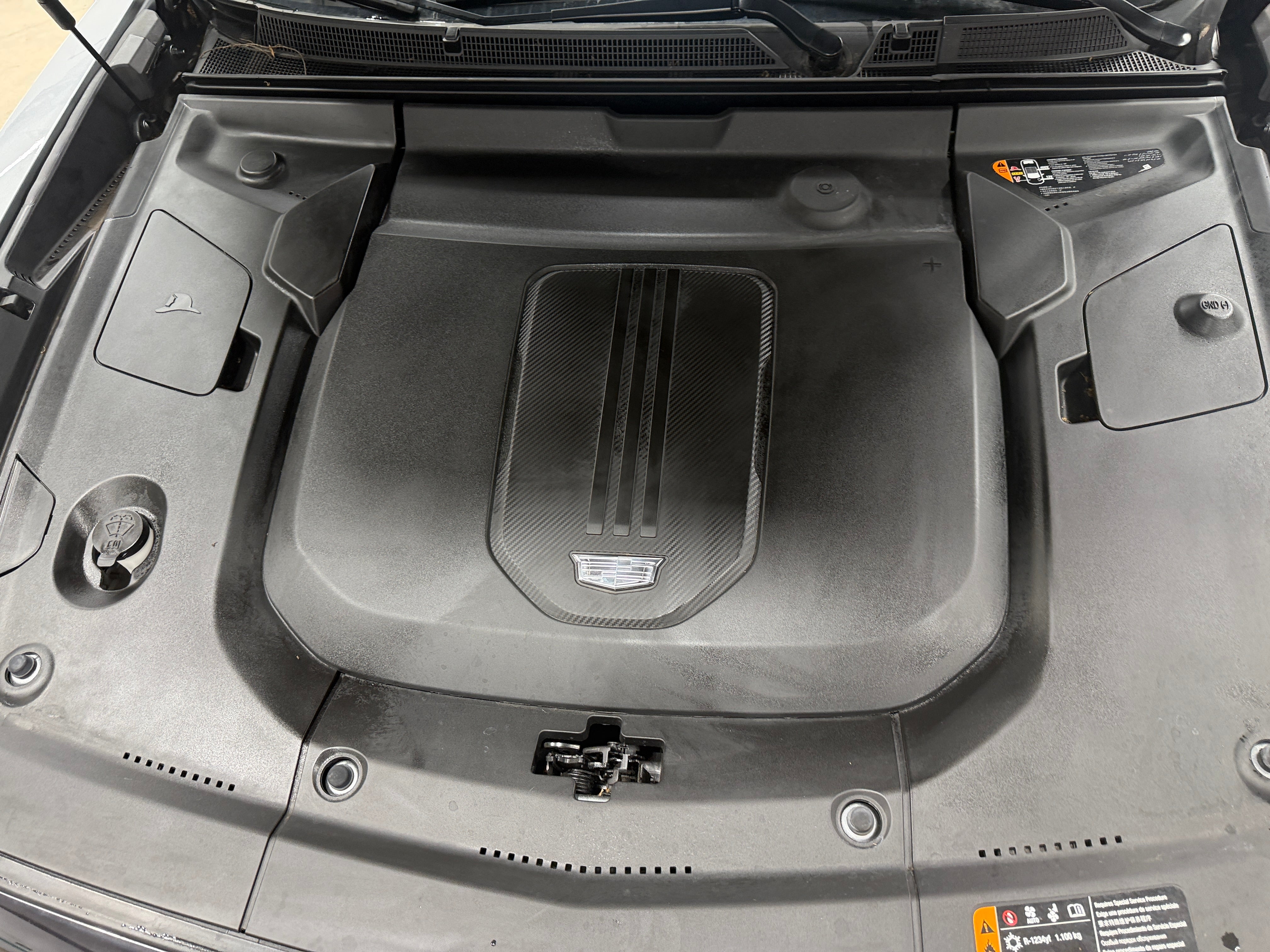 Used 2024 Cadillac LYRIQ Sport 1 with VIN 1GYKPTRL3RZ143305 for sale in Auburn, WA