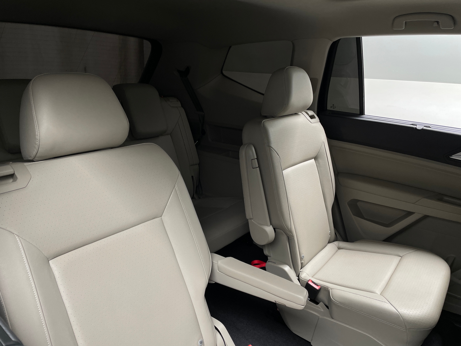 Thumbnail: 2021 Volkswagen Atlas - 5