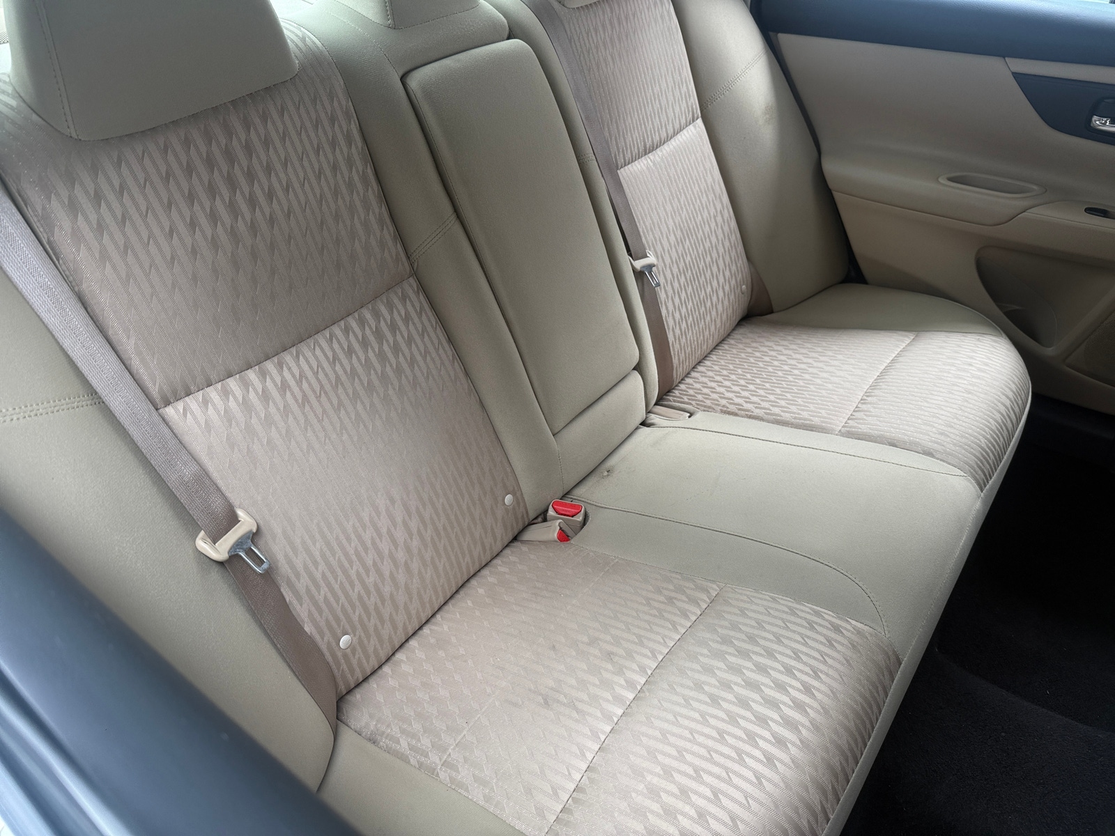 Thumbnail: 2016 Nissan Altima - 6