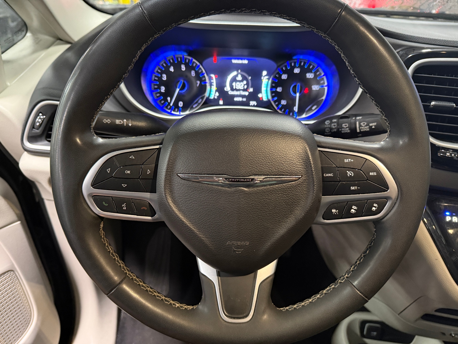 Thumbnail: 2024 Chrysler Pacifica - 4