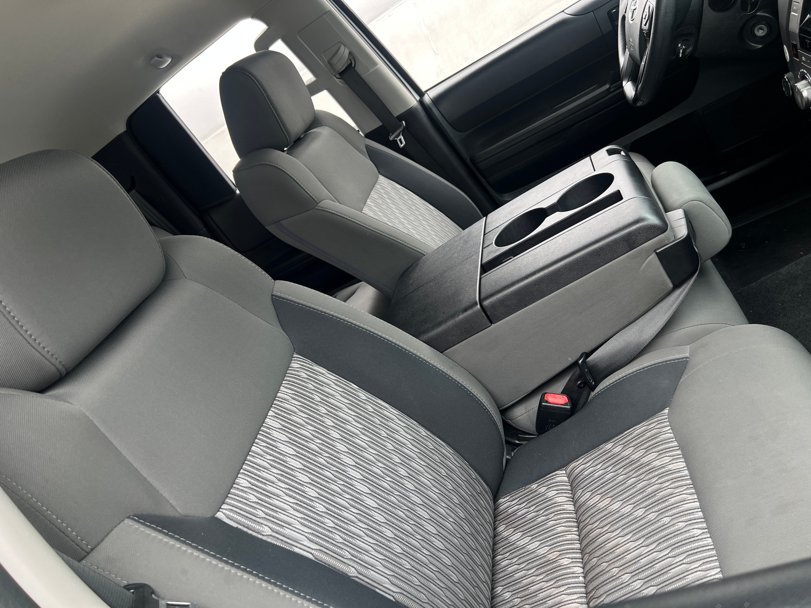 Thumbnail: 2019 Toyota Tundra - 2