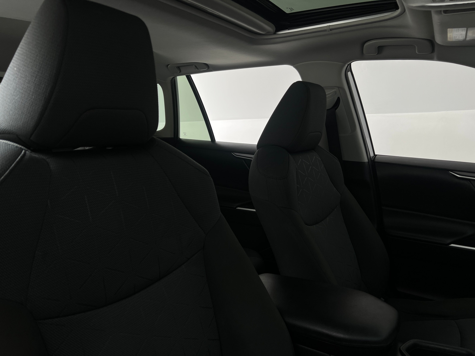 Thumbnail: 2022 Toyota RAV4 - 2