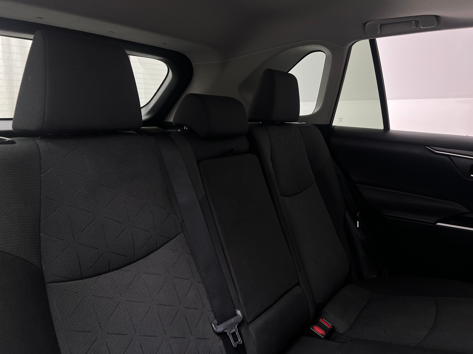 Thumbnail: 2022 Toyota RAV4 - 6