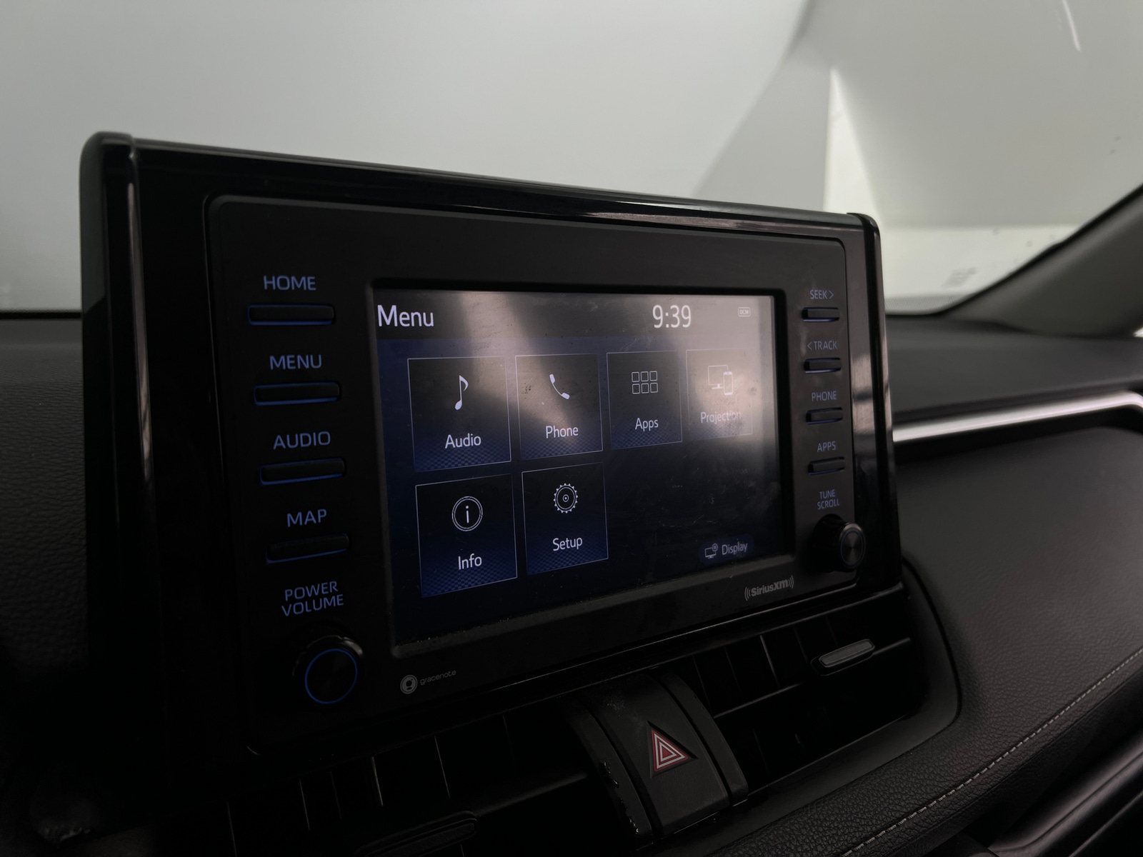 Thumbnail: 2022 Toyota RAV4 - 4