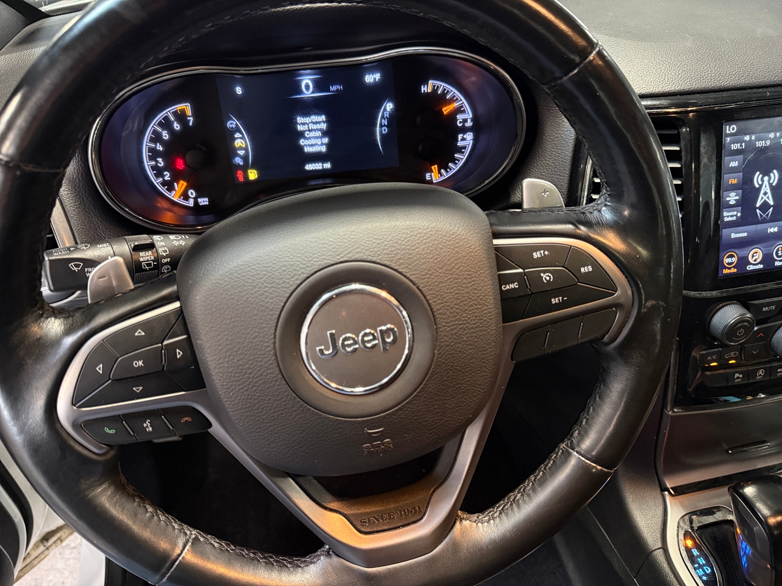 Thumbnail: 2020 Jeep Grand Cherokee - 4