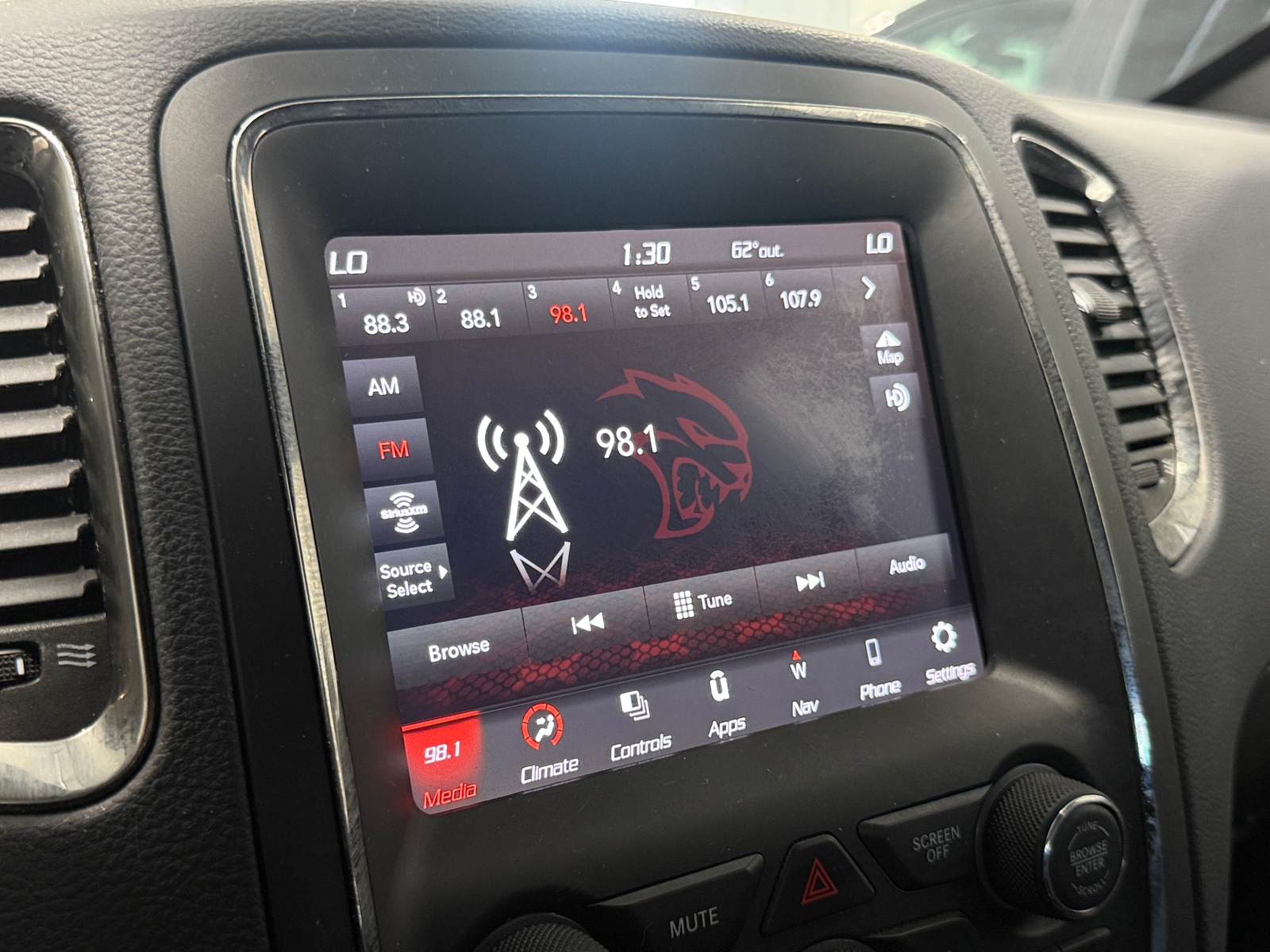 Thumbnail: 2020 Dodge Durango - 3