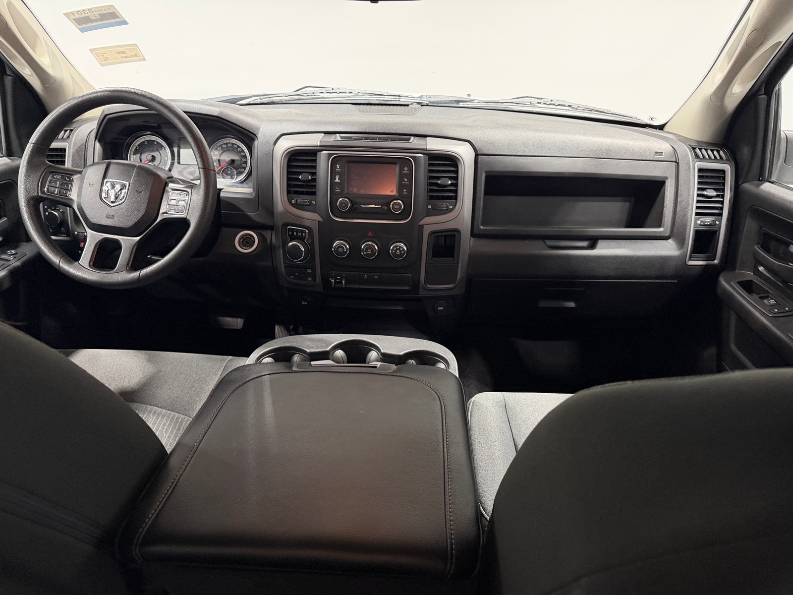 Thumbnail: 2022 RAM 1500 Classic - 3