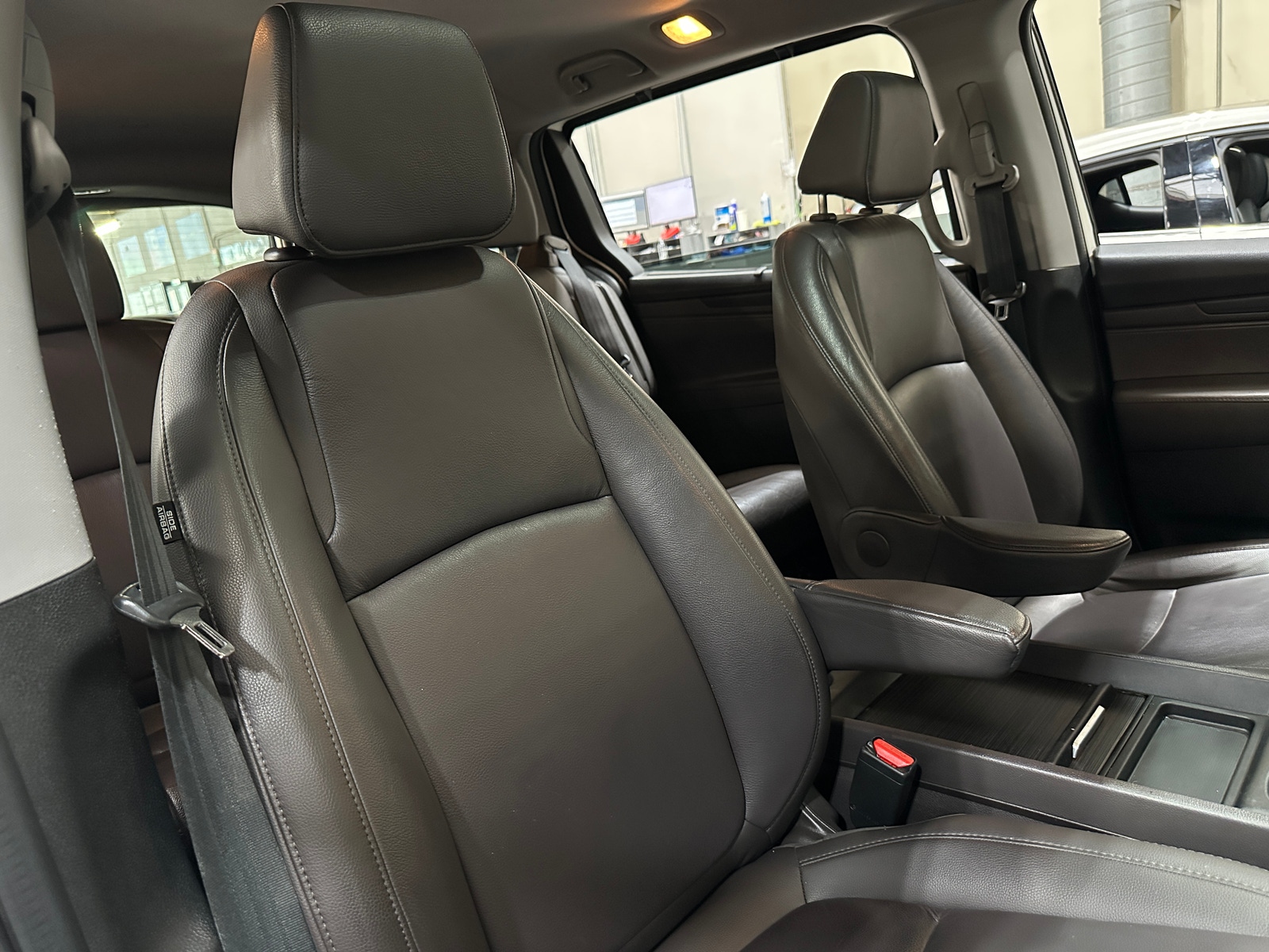 Thumbnail: 2019 Honda Odyssey - 2