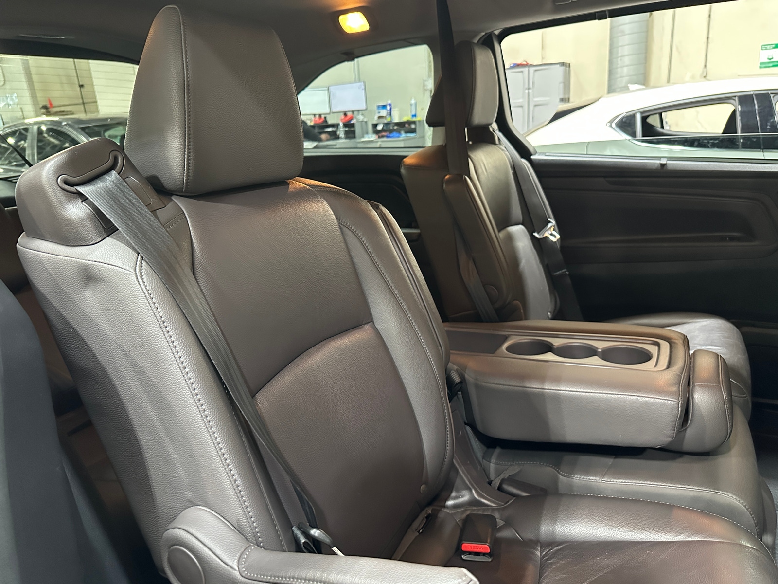 Thumbnail: 2019 Honda Odyssey - 6