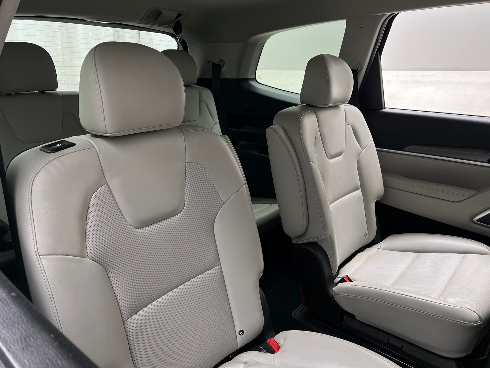 Thumbnail: 2022 Kia Telluride - 5