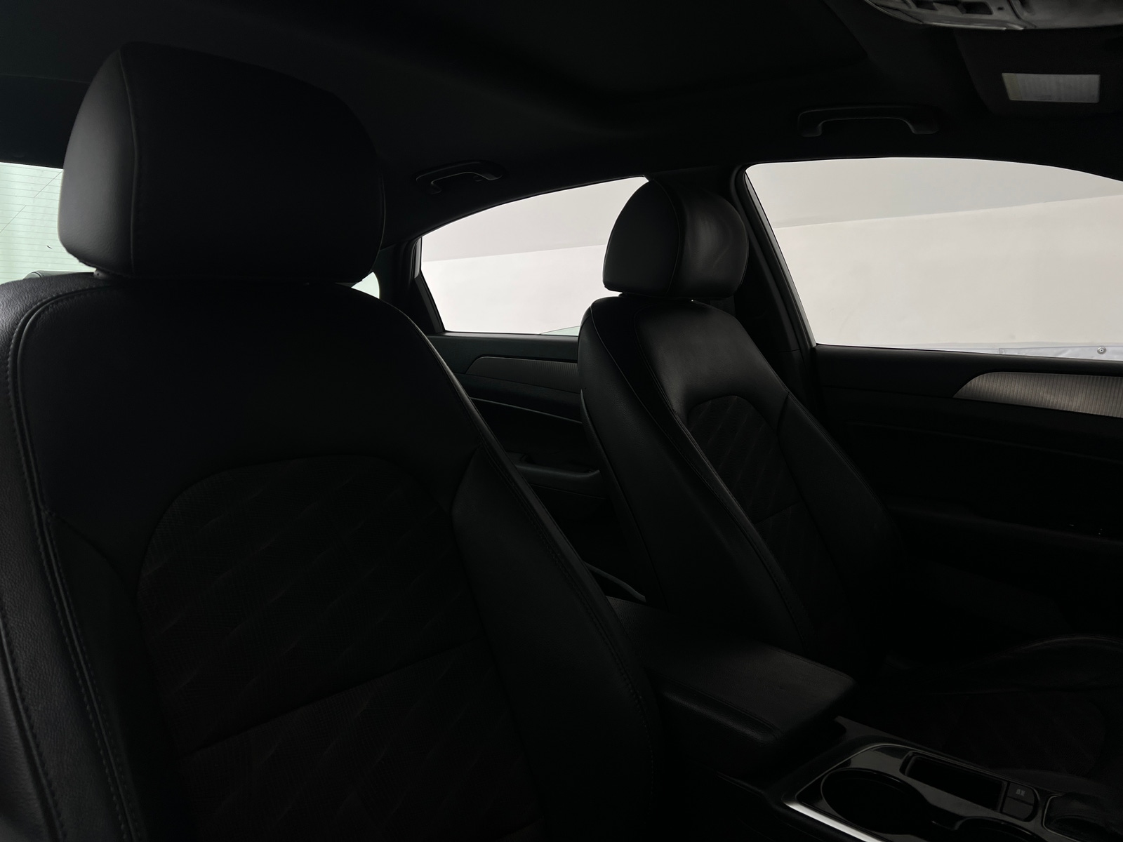 Thumbnail: 2019 Hyundai Sonata - 2