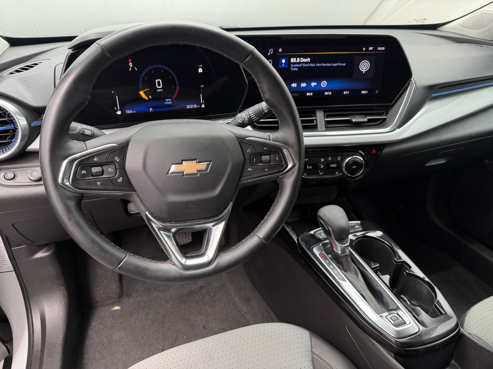 Thumbnail: 2025 Chevrolet Trax - 4