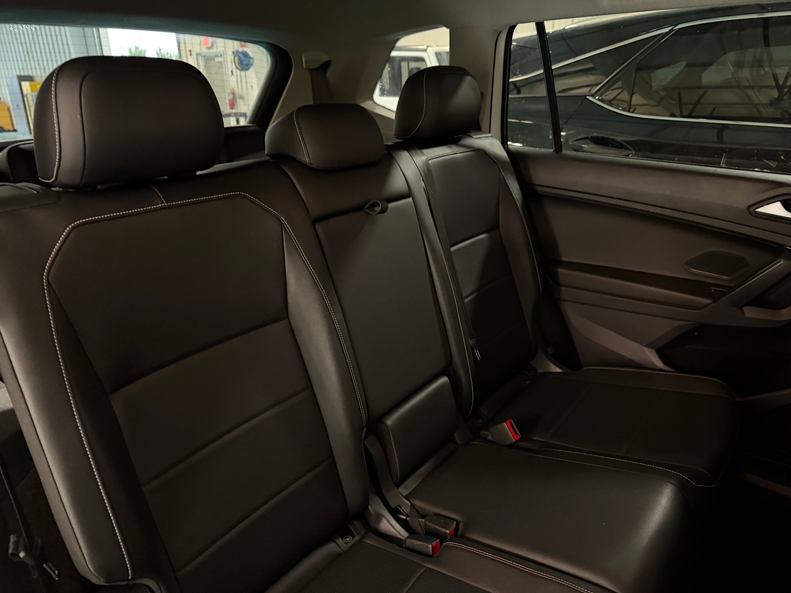 Thumbnail: 2021 Volkswagen Tiguan - 6