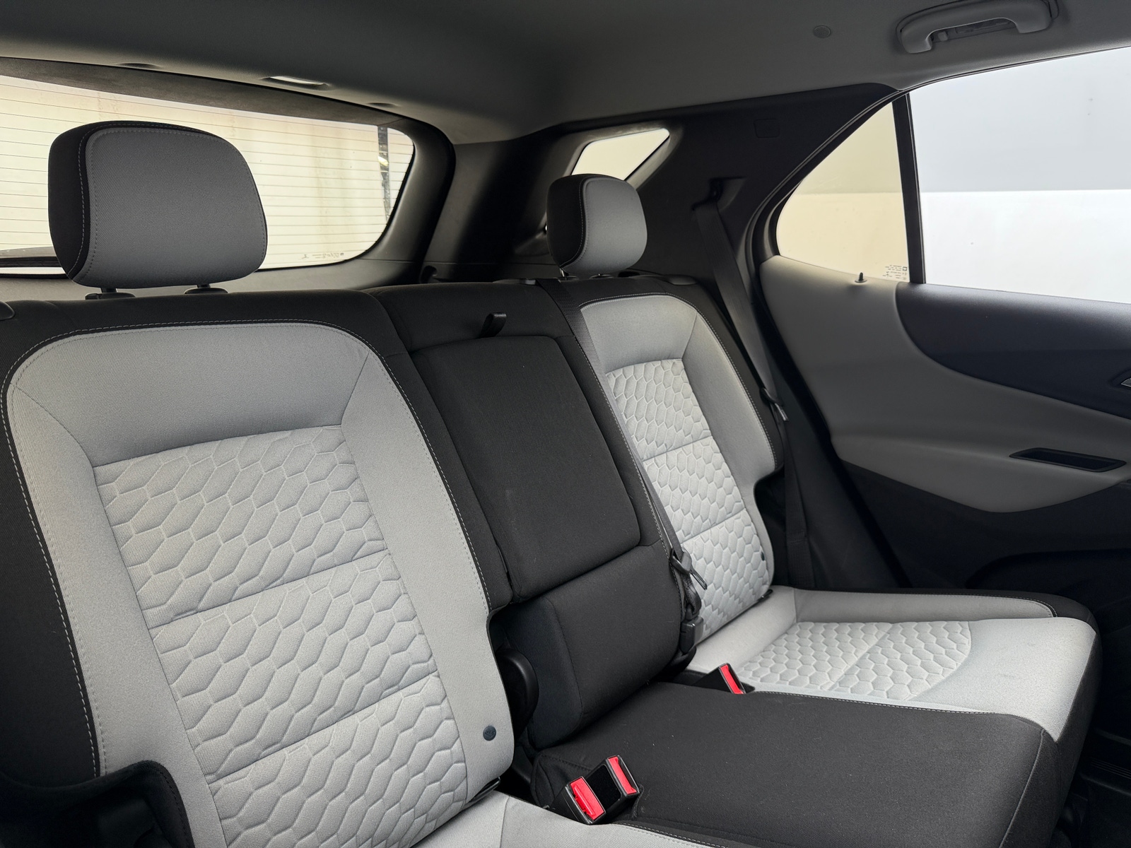 Thumbnail: 2018 Chevrolet Equinox - 6