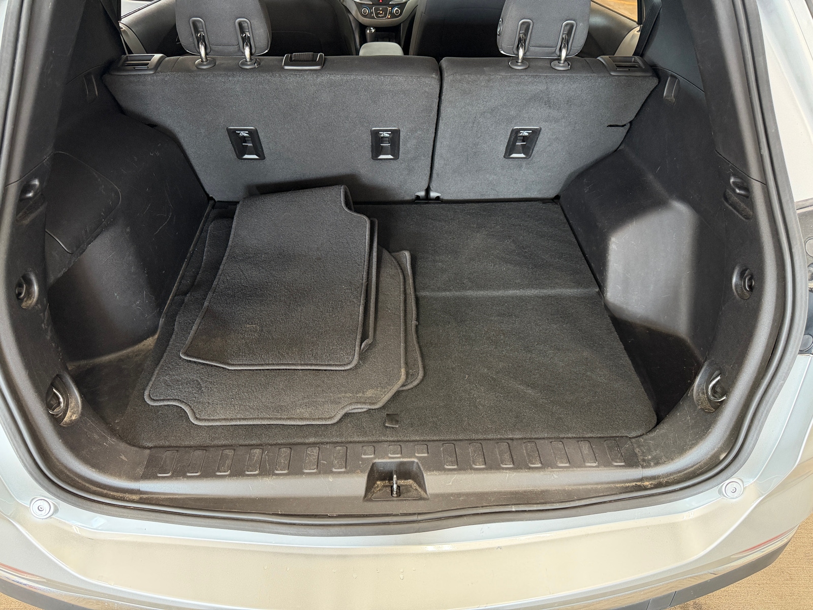 Thumbnail: 2018 Chevrolet Equinox - 7