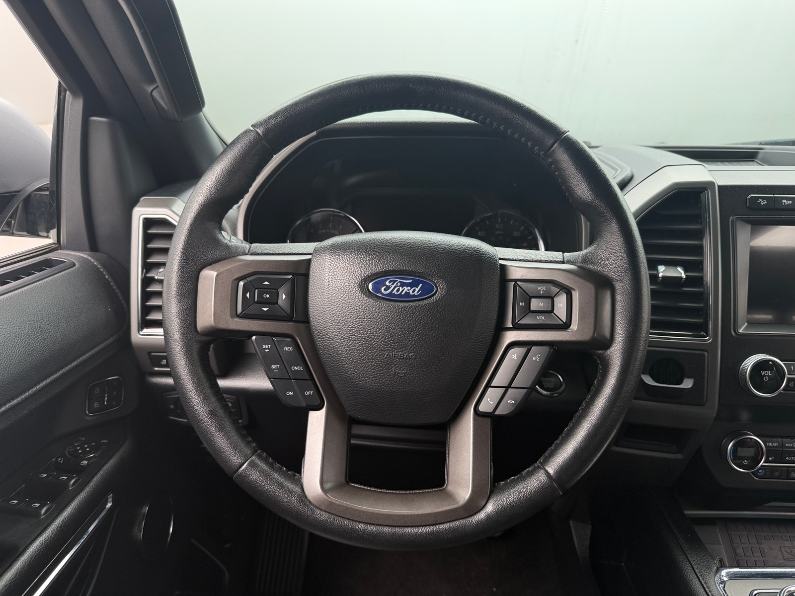 Thumbnail: 2020 Ford Expedition MAX - 4