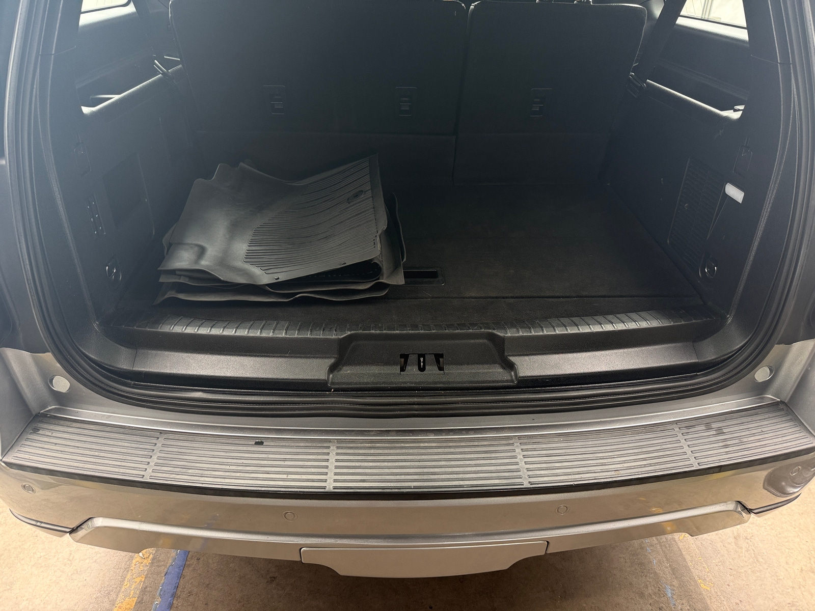 Thumbnail: 2020 Ford Expedition MAX - 6