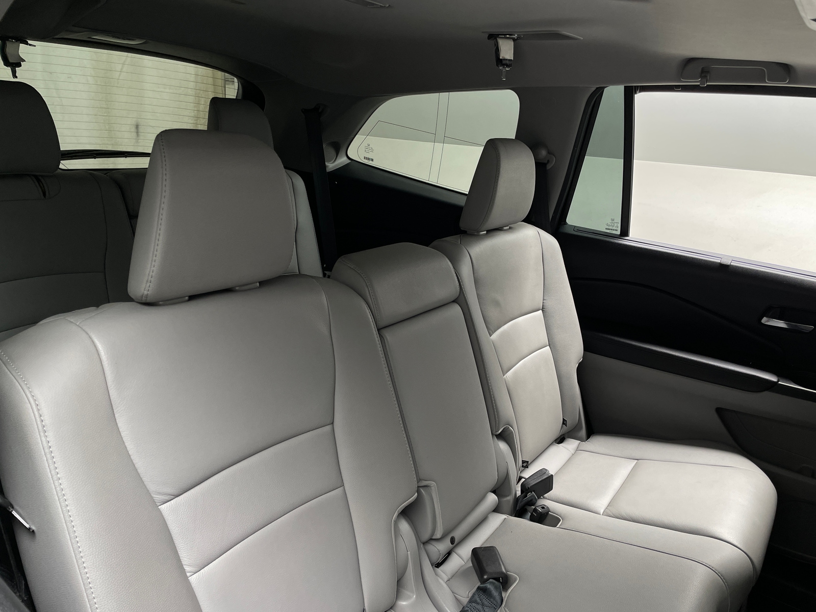Thumbnail: 2017 Honda Pilot - 5