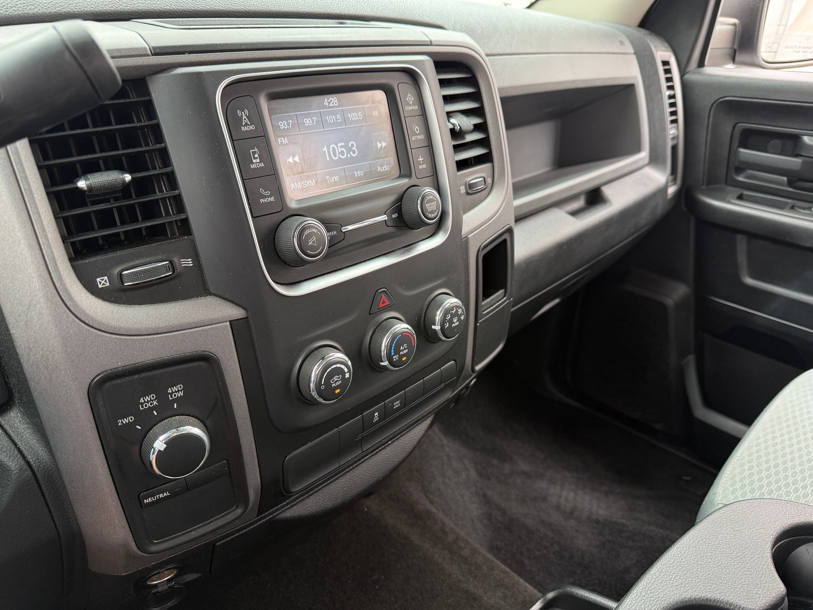 Thumbnail: 2014 RAM 1500 - 4