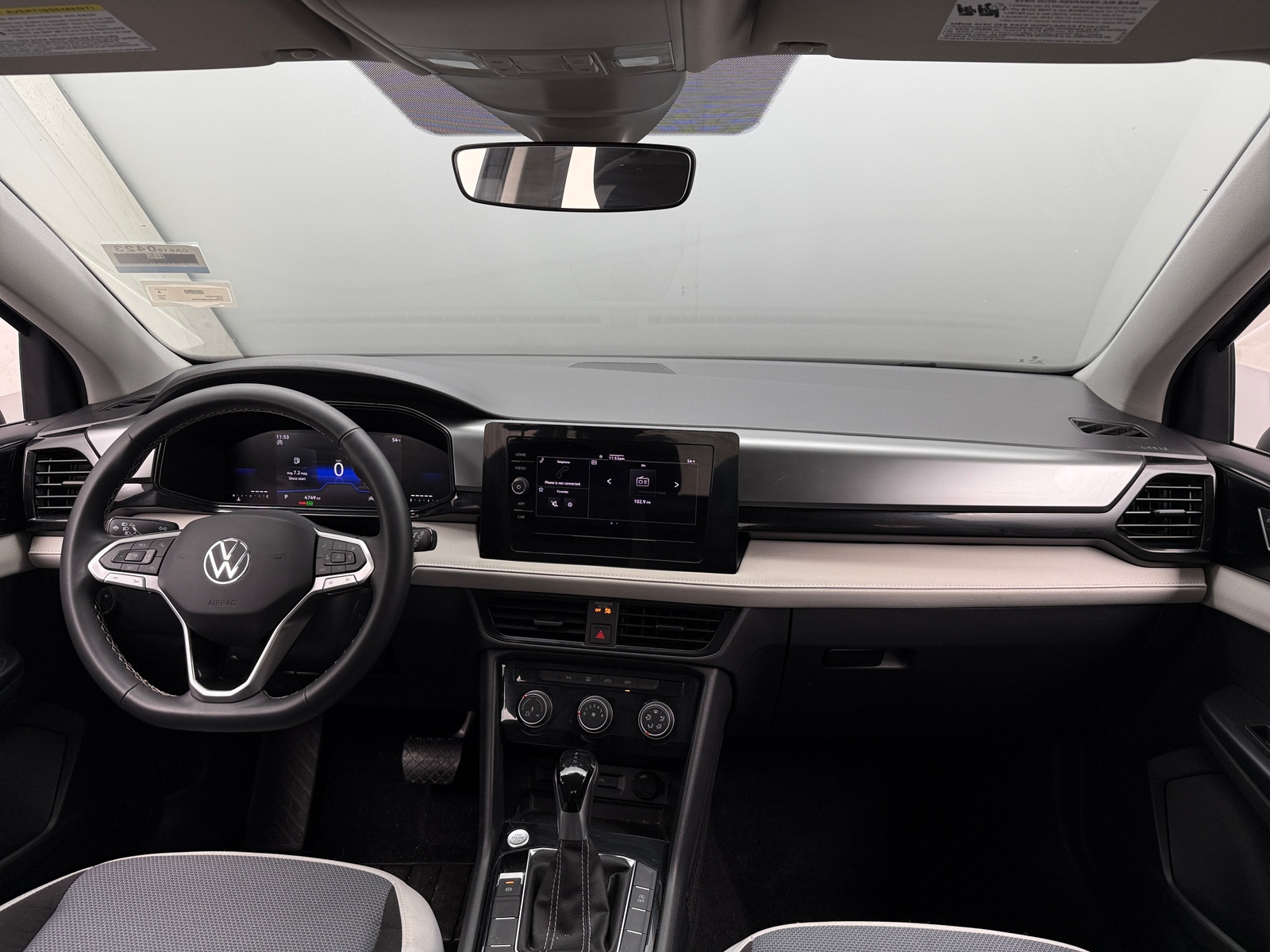 Thumbnail: 2025 Volkswagen Taos - 3