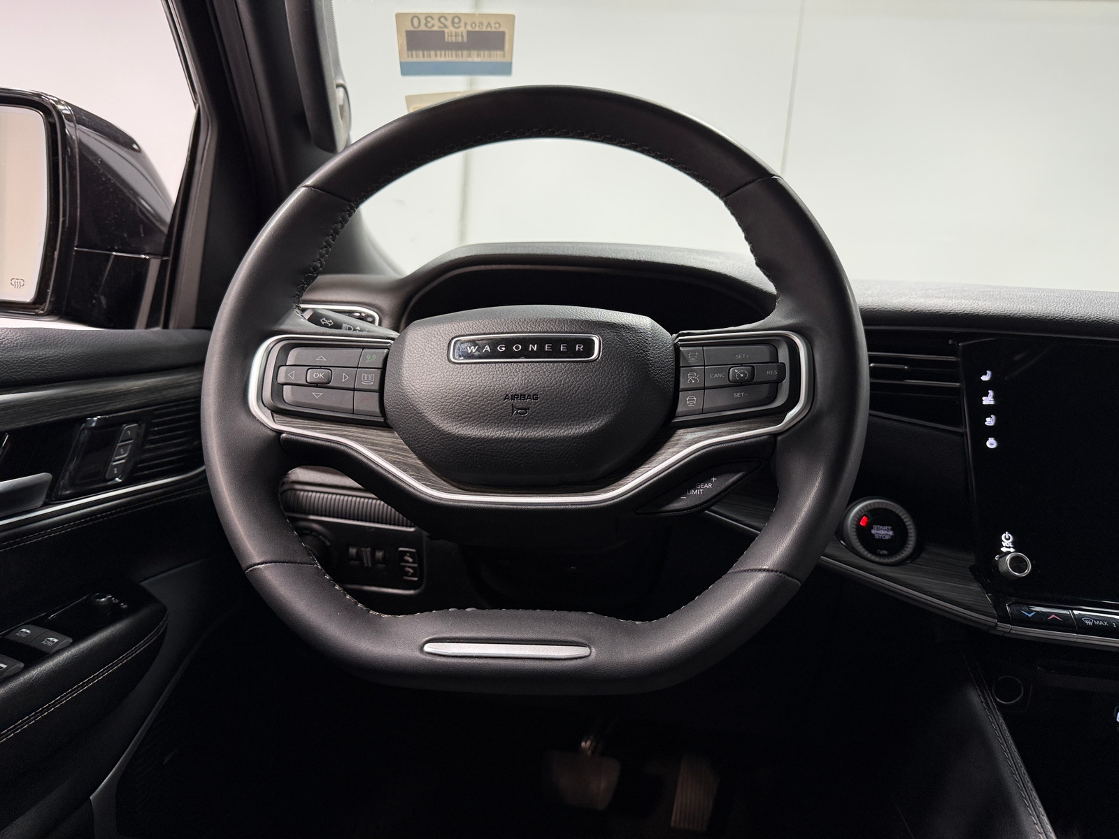 Thumbnail: 2024 Jeep Wagoneer - 4