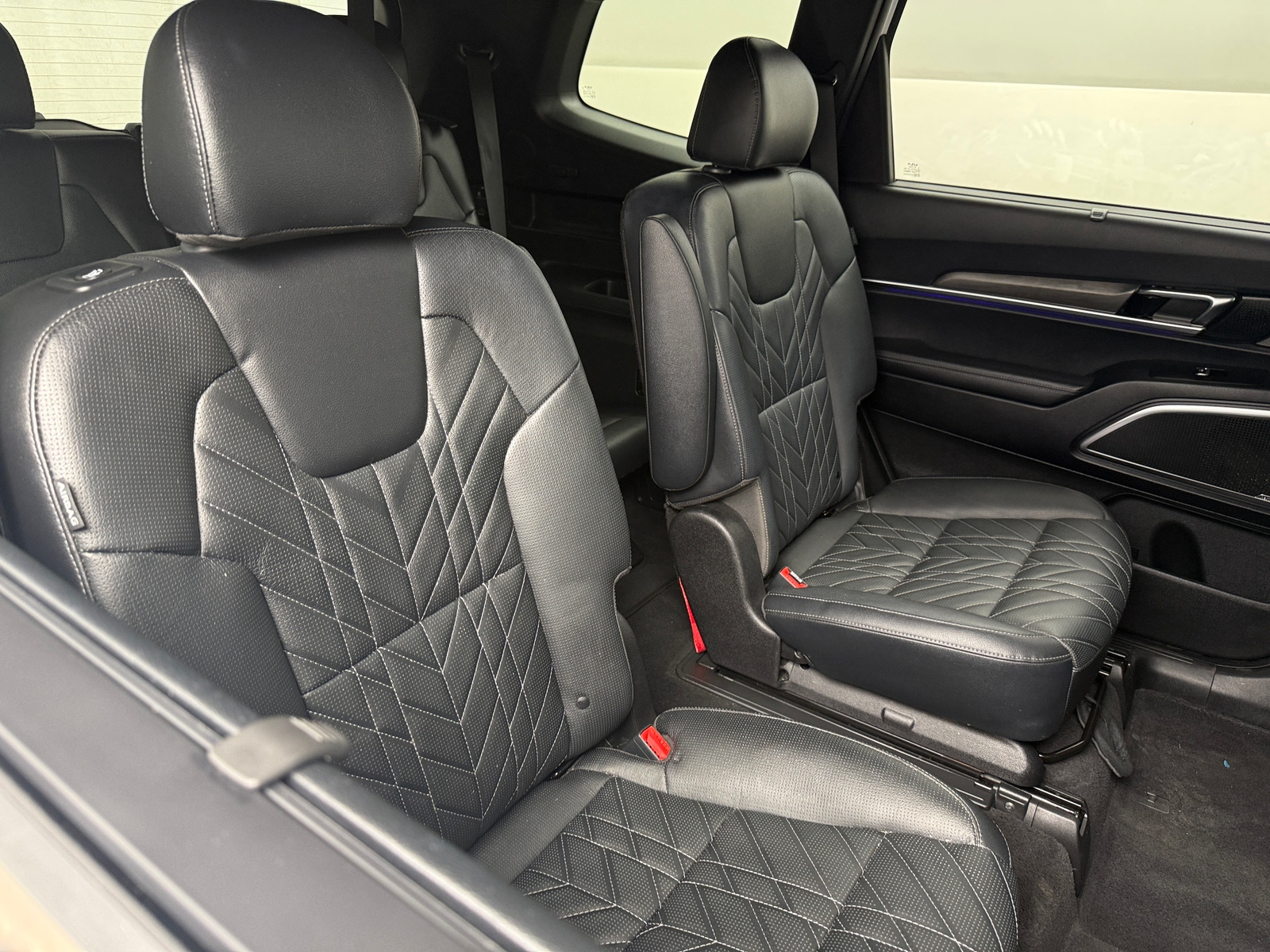 Thumbnail: 2023 Kia Telluride - 5