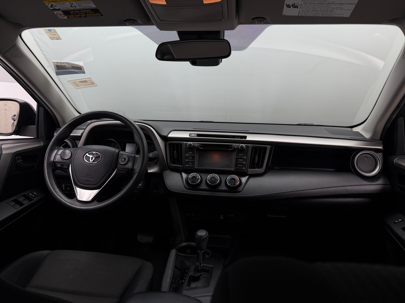 Thumbnail: 2018 Toyota RAV4 - 3